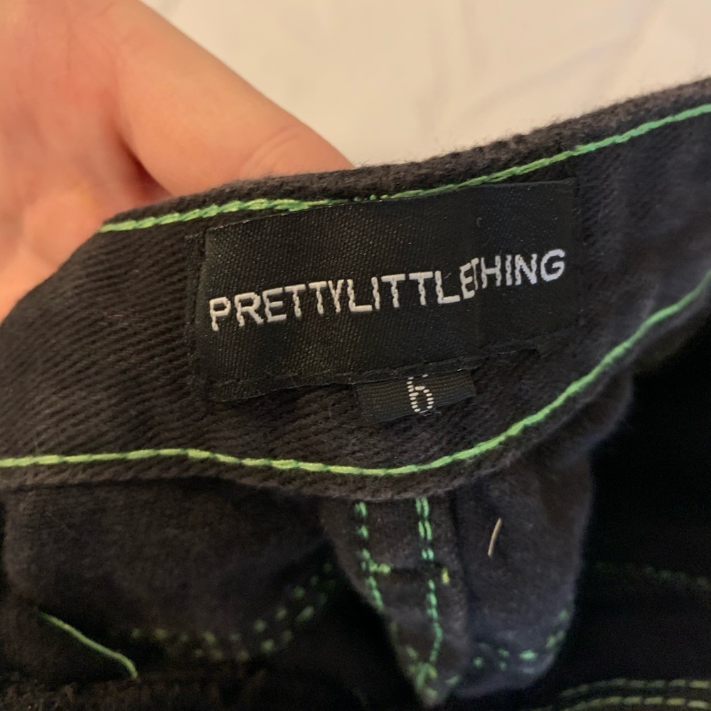 Pretty little thing denim shorts - Picture 5 of 5